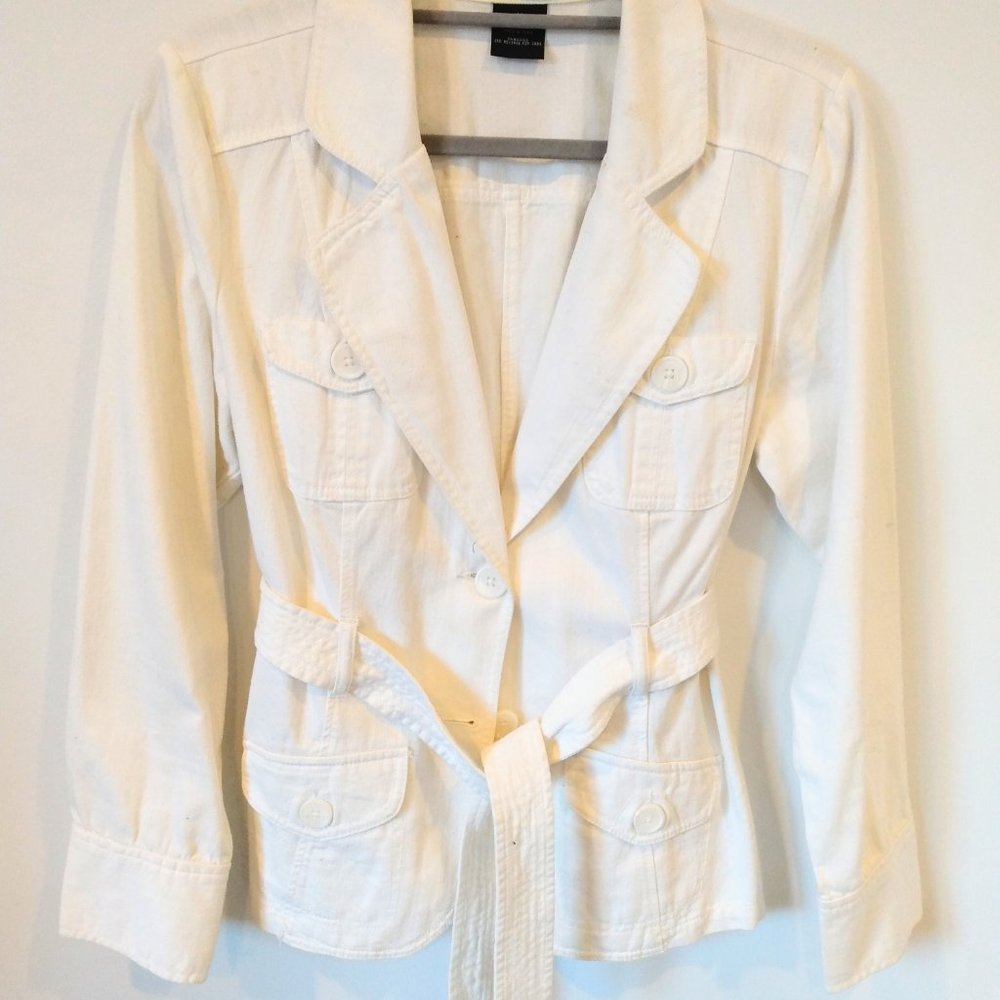 FRENCH CUFF MEDIUM WHITE COTTON BELTED JACKET 100% COTTON